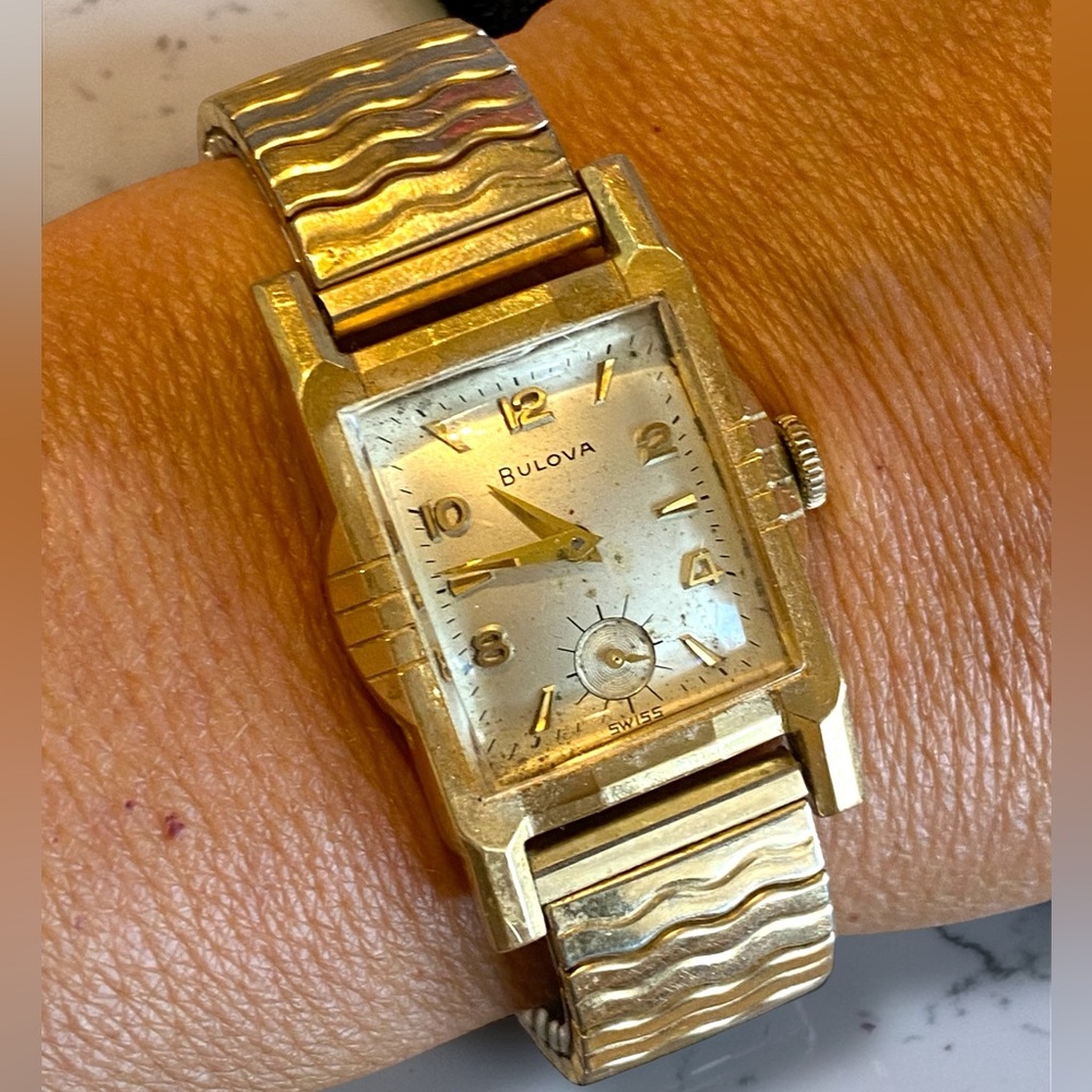 MENS Vintage 1954 14k Solid Gold BULOVA PRESIDENT Wrist Watch Stretch Metal Band